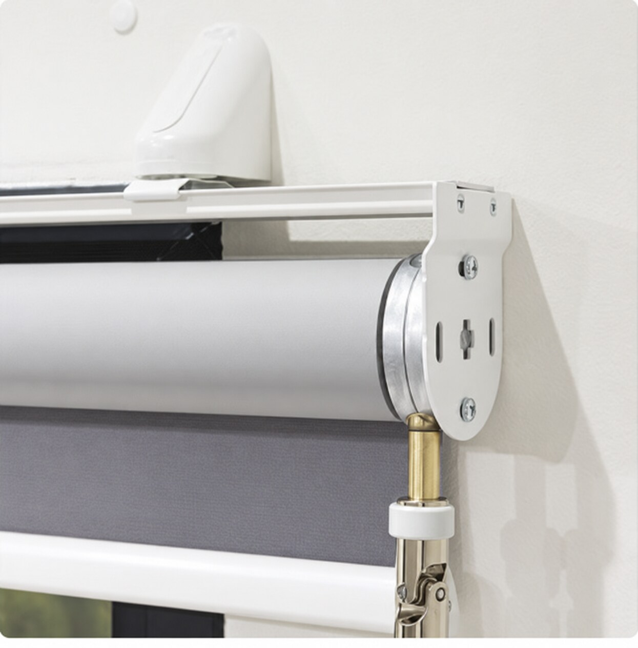 Crank anti-ligature roller blind example