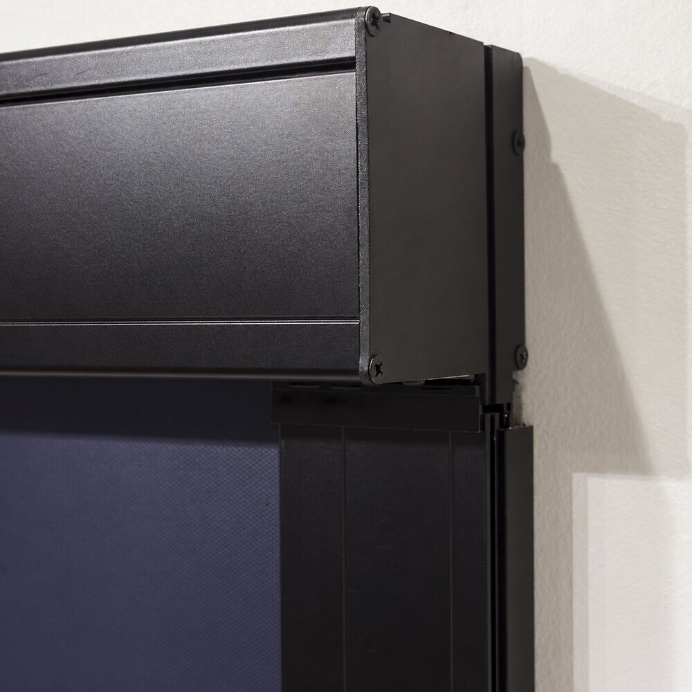 C75 Electric Blackout blind example