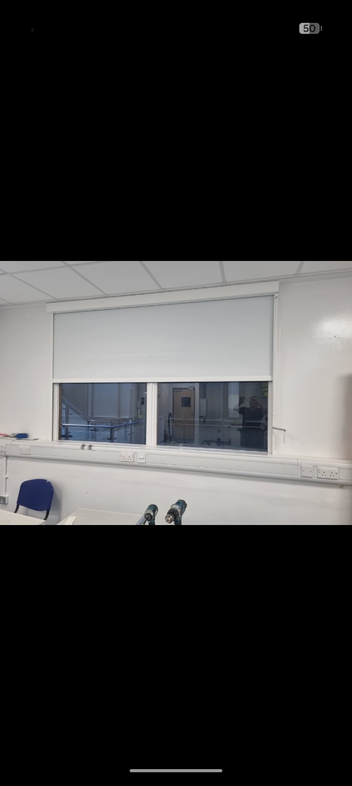 Roller blind in a smaller office